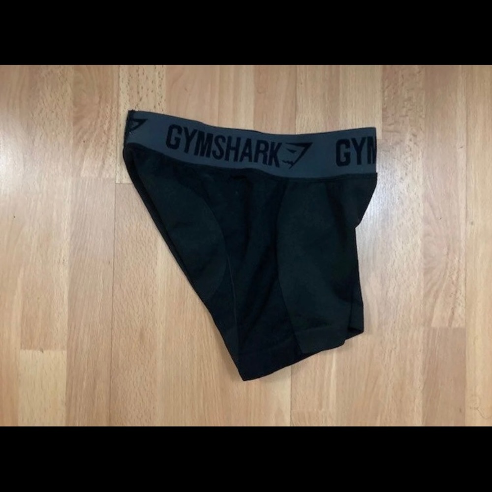 Gymshark Flex Short Size: X-Small Color: Black - … - image 8